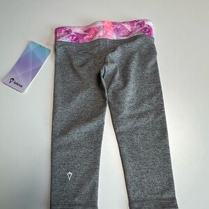 New with tags ivivva crops size 6